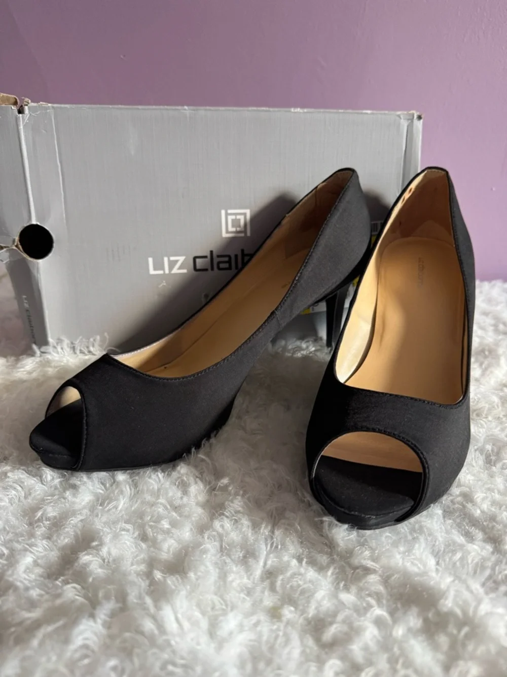 Liz Claiborne sleek black